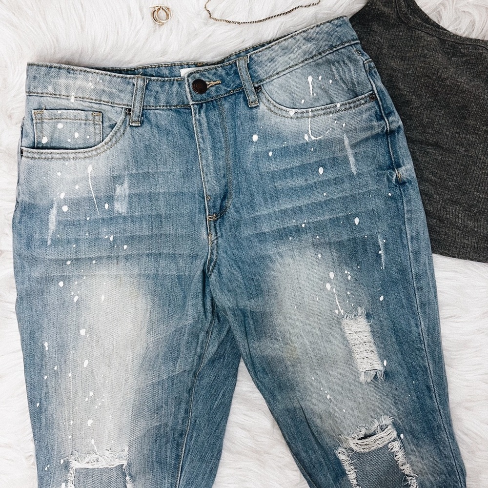 Forever 21 Distressed Ankle Jeans